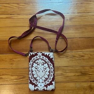 Elegant Burgundy and White Women’s Crossbody Bag